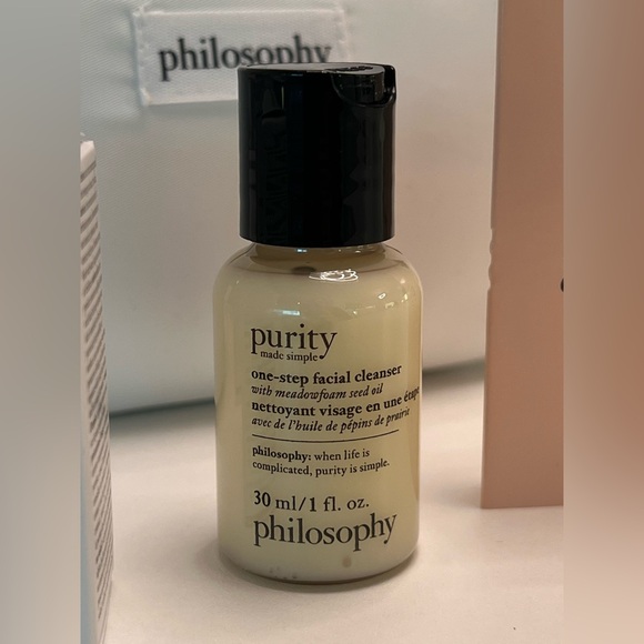 NEW PHILOSOPHY 4 PIECE MEET THE BESTSELLERS GIFT WITH COSMETIC BAG DECEMBER 2025 - Picture 4 of 12